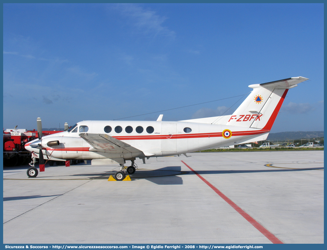 F-ZBFK
République Française
Sécurité Civile
Beech B200 Super King Air

Parole chiave: Repubblica;Francese;République;Française;Sécurité;Civile;Beech;B200;Super;King;Air;F-ZBFK;ZBFK