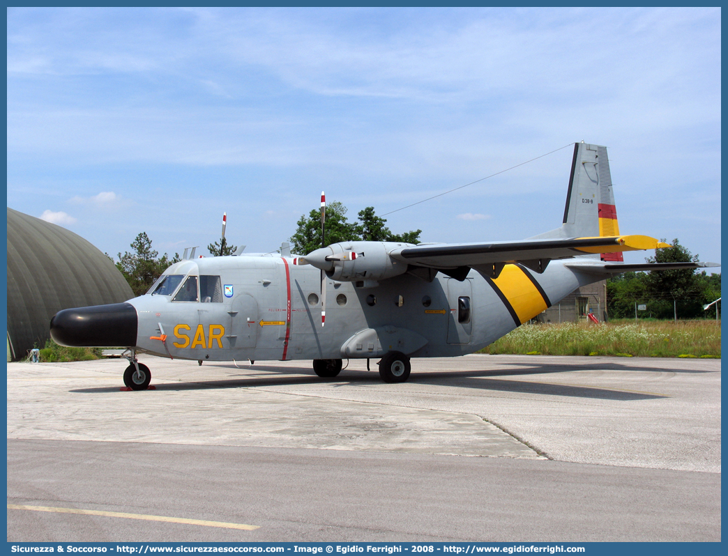 D 38-8
Reino de España
Ejército del Aire de España
SAR - Servicio Aéreo de Rescate
Casa C 212-200 Aviocar
Parole chiave: Regno di Spagna;Spagna;Espana;España;Reino de España;Ejército;Aire;Servicio;Aéreo;Rescate;CASA;C;212-200;Aviocar;D38-3;D;38;3