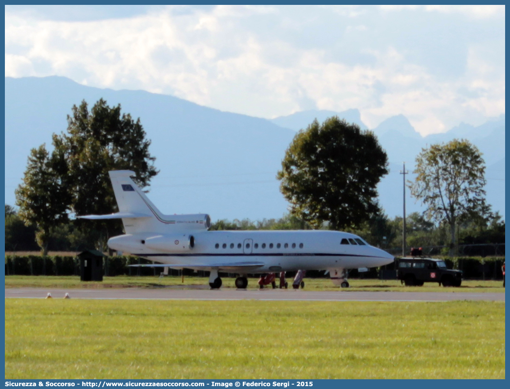 -
Aeronautica Militare Italiana
Dassault Falcon 50
Parole chiave: AM;AMI;A.M.;A.M.I.;Aeronautica;Militare;Italiana;Dassault;Falcon;50