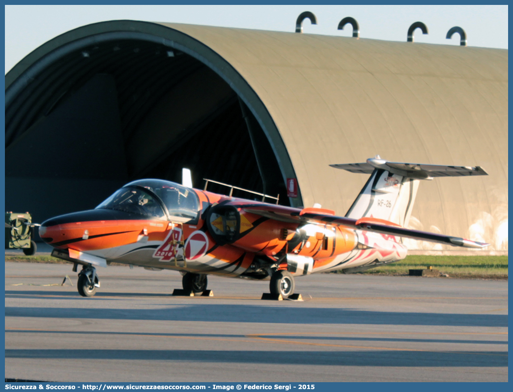 RF-26
Republik Österreich
Österreichische Luftstreitkräfte
Saab 105OE
Parole chiave: Republik;Österreich;Österreichische;Luftstreitkräfte;Saab;105OE;RF-26;RF;26;RF26