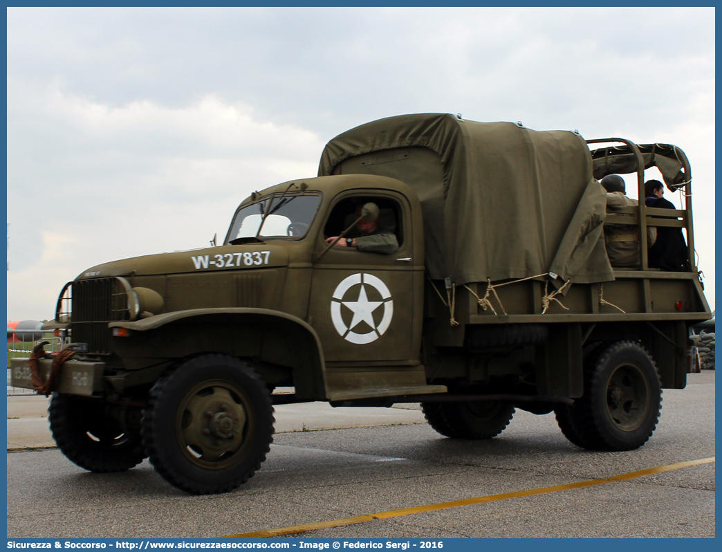 W-327837
U.S. Army
Chevrolet G506
Parole chiave: U.S.;US;Army;Chevrolet;G506