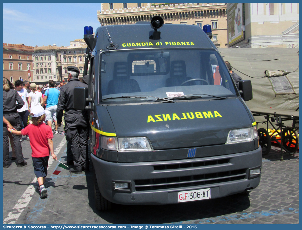 GdiF 306AT
Guardia di Finanza
Servizio Sanitario
Fiat Ducato II serie
(variante)
Parole chiave: GdiF;G.D.F.;GDF;Guardia;di;Finanza;Ambulanza;Fiat;Ducato;306AT