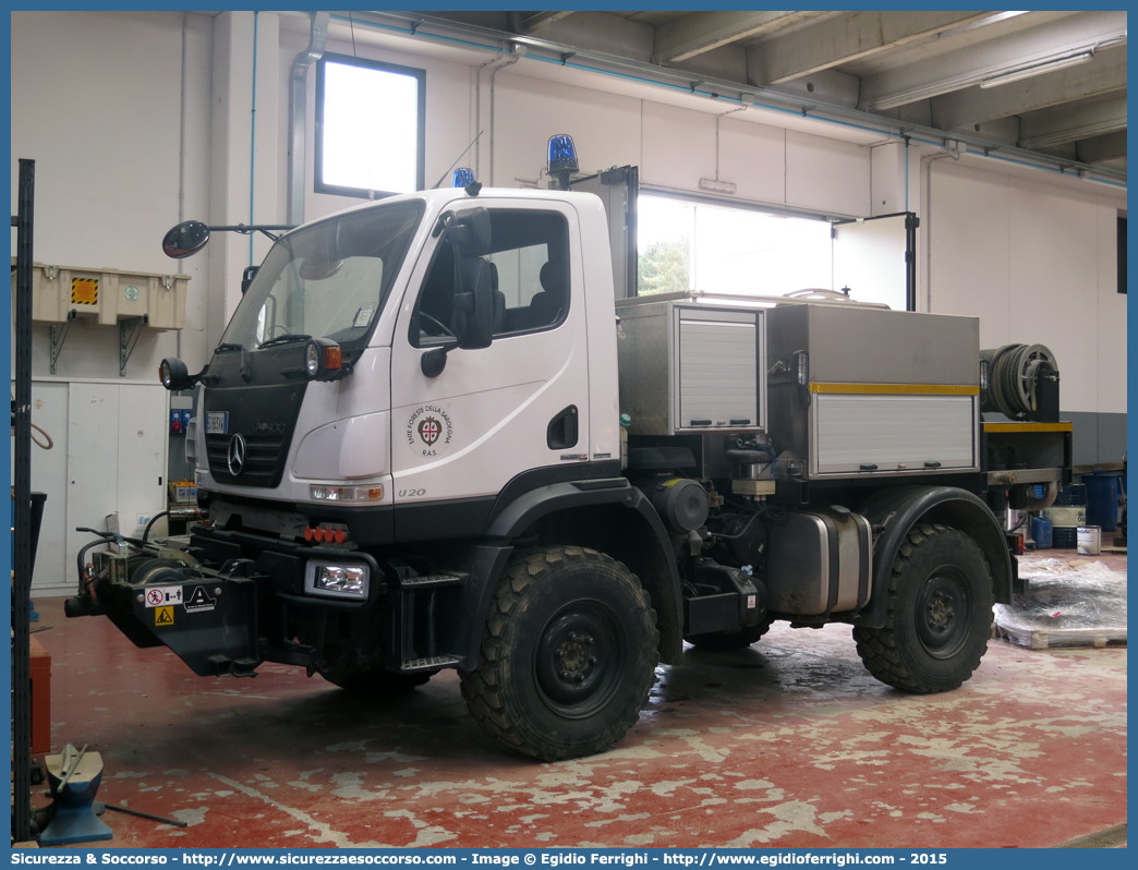 -
Ente Foreste della Sardegna
Mercedes Benz Unimog U20
Allestitore Amatori S.r.l.
Parole chiave: Ente;Foreste;Sardegna;Mercedes Benz;Unimog;U20;Amatori