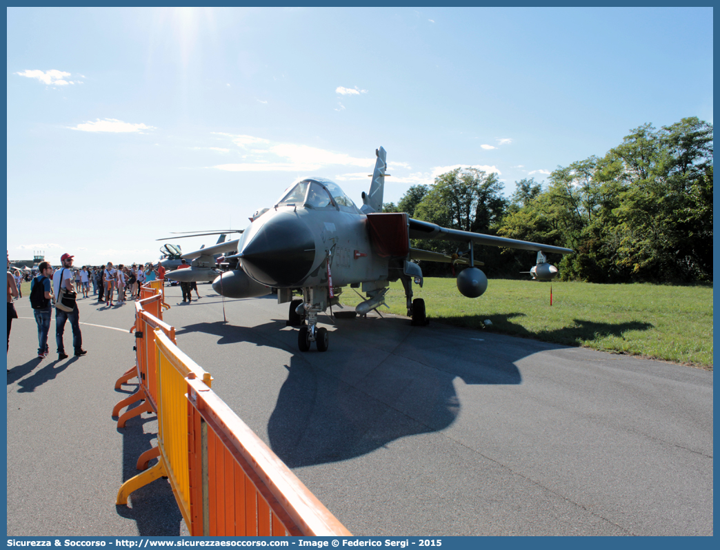 MM7019 / 50-05
Aeronautica Militare Italiana
Panavia PA-200 Tornado ECR
Parole chiave: A.M.I.;AMI;Aeronautica;Militare;Italiana;Panavia;PA-200;PA200;Tornado