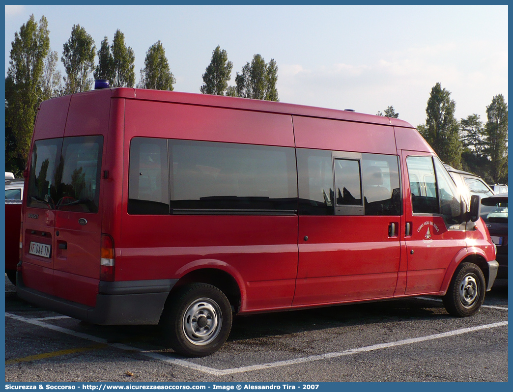 VF 0A4TN
Corpo Vigili del Fuoco Volontari Storo
Ford Transit III serie
Parole chiave: VF;V.F.;Vigili del Fuoco;Vigili;Fuoco;Corpo;Volontari;Storo;Ford;Transit