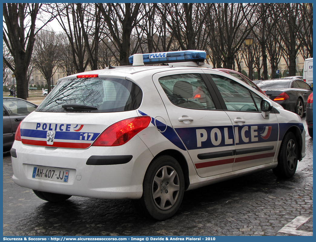 -
République Française
Police Nationale
Peugeot 308 I generation
Parole chiave: Repubblica;Francese;République;Française;Police;Nationale;Polizia;Nazionale;Peugeot;308