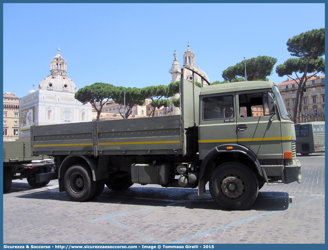 AM 14214
Aeronautica Militare Italiana
Iveco 190-30
Parole chiave: AMI;A.M.I.;Aeronautica;Militare;Italiana;Iveco;190-30;190;30;14214