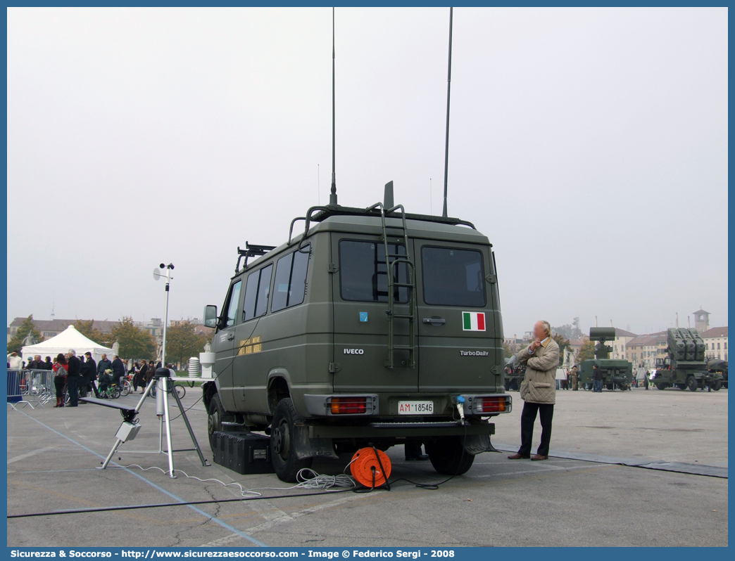 AM 18546
Aeronautica Militare Italiana
Iveco Daily 35-10 4x4 II serie
1° Reparto Tecnico Comunicazioni
Squadriglia TLC
Aeroporto di Padova
Unità Radio Mobile
Parole chiave: AM;A.M.;AMI;A.M.I.;Aeronautica;Militare;Iveco;Daily;35-1;35.10;35;10;Reparto;Tecnico;Comunicazioni;TLC;18546