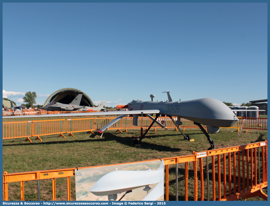 32-28
Aeronautica Militare
General Atomics MQ-9 Reaper
"Predator B"
Parole chiave: AM;A.M.I.;AMI;Aeronautica;Militare;Italiana;General;Atomics;MQ-9;MQ9;Reaper;Predator