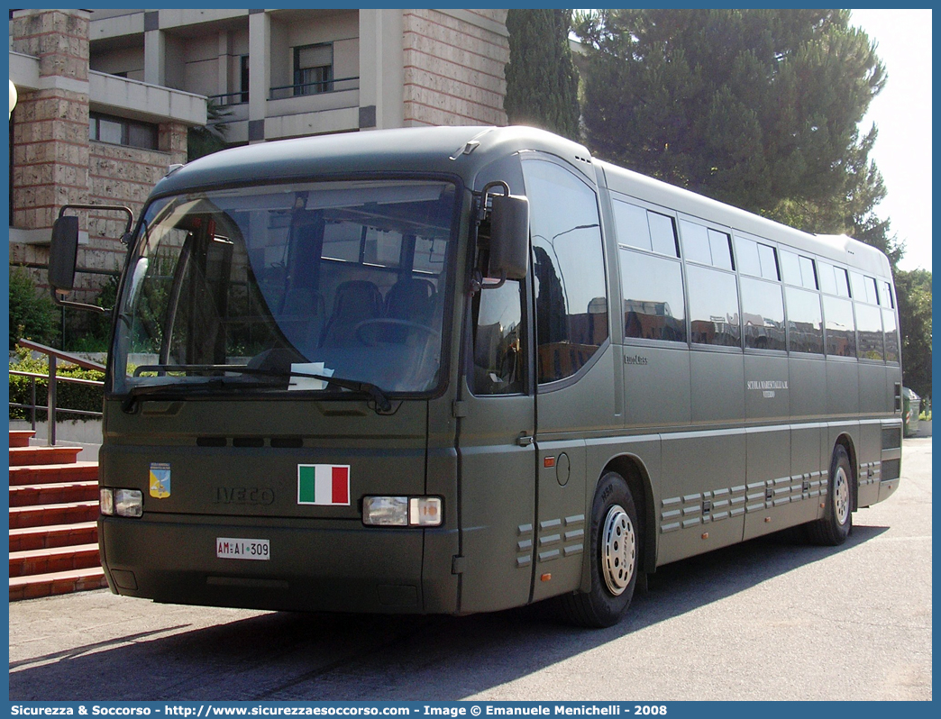 AM AI309
Aeronautica Militare Italiana
Iveco Orlandi EuroClass
Parole chiave: AMI;A.M.I.;Aeronautica;Militare;Italiana;Iveco;Orlandi;EuroClass;HD;AI309