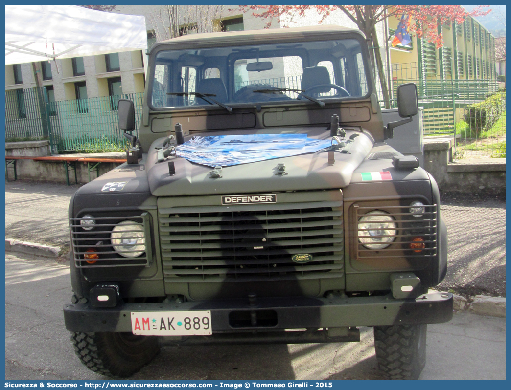 AM AK889
Aeronautica Militare Italiana
Land Rover Defender 90
Parole chiave: A.M.I.;AMI;Aeronautica;Militare;Italiana;Land Rover;Defender;90