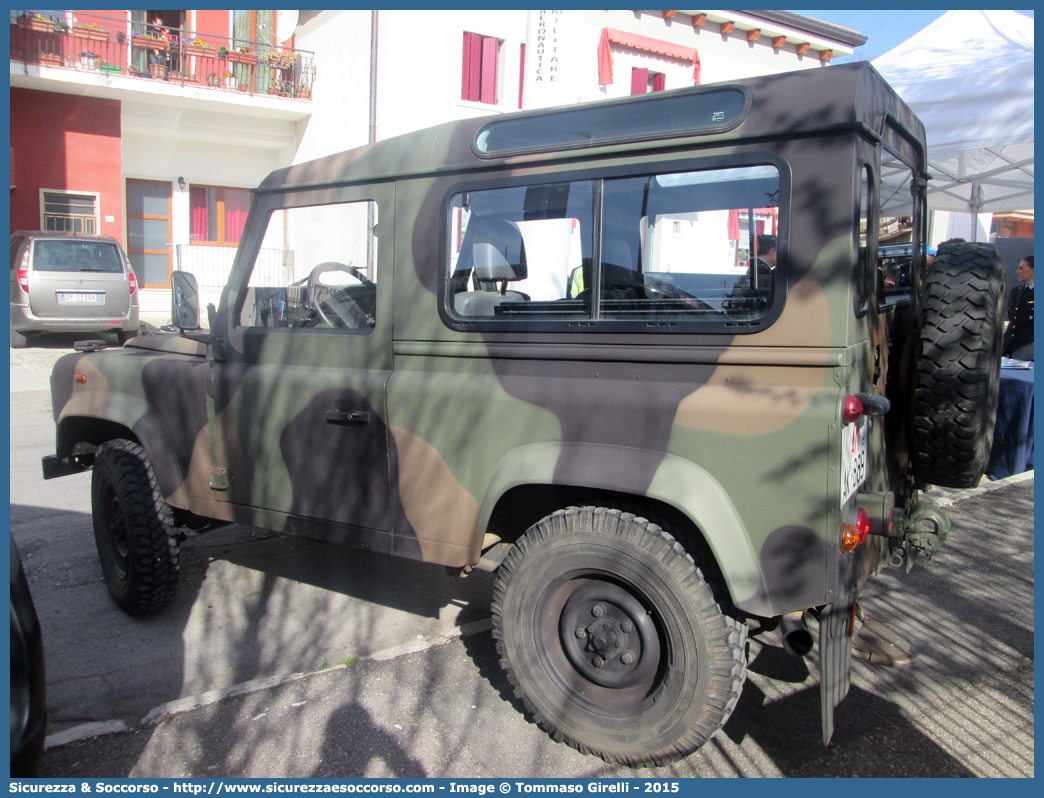 AM AK889
Aeronautica Militare Italiana
Land Rover Defender 90
Parole chiave: A.M.I.;AMI;Aeronautica;Militare;Italiana;Land Rover;Defender;90