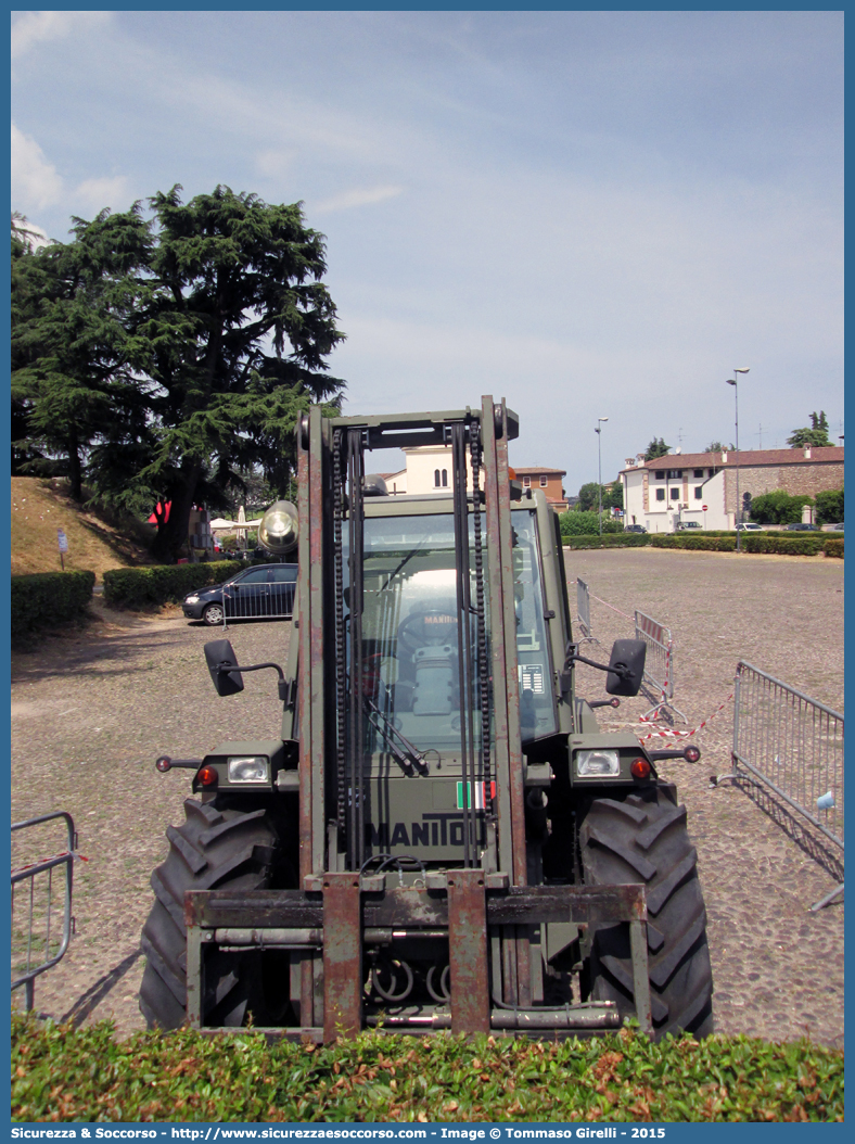 AM BN311
Aeronautica Militare Italiana
Manitou M30-4
Parole chiave: AMI;A.M.I.;Aeronautica;Militare;Italiana;Manitou;M30-4;M30