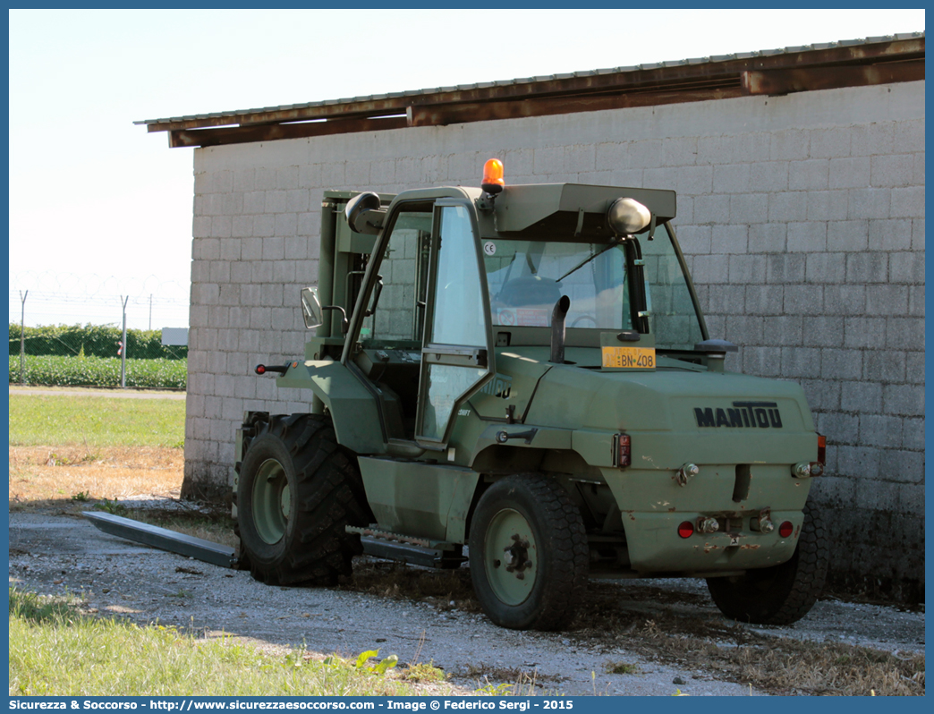 AM BN408
Aeronautica Militare Italiana
Manitou MC70 Powershift 
Parole chiave: AMI;A.M.I.;Aeronautica;Militare;Italiana;Manitou;MC;70;Powershift