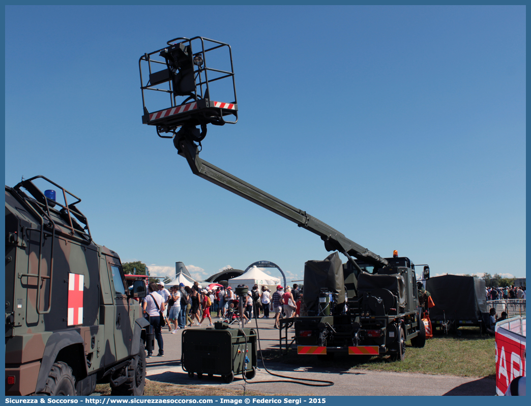 -
Aeronautica Militare Italiana
Nucleo C.B.R.N.
Bremach T-Rex
Allestitore Cristanini S.p.A.
Parole chiave: AM;A.M.I.;AMI;Aeronautica;Militare;Italiana;Nucleo;C.B.R.N.;CBRN;NBCR;N.B.C.R.;Bremach;T-Rex;TRex;T;Rex;Cristanini