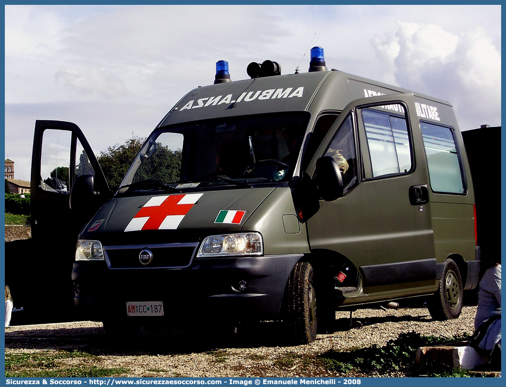 AM CC187
Aeronautica Militare Italiana
Servizio Sanitario
Fiat Ducato II serie restyling
Allestitore Bollanti S.r.l.
(variante)
Parole chiave: AMI;A.M.I.;Aeronautica;Militare;Italiana;Servizio;Sanitario;Fiat;Ducato;Bollanti