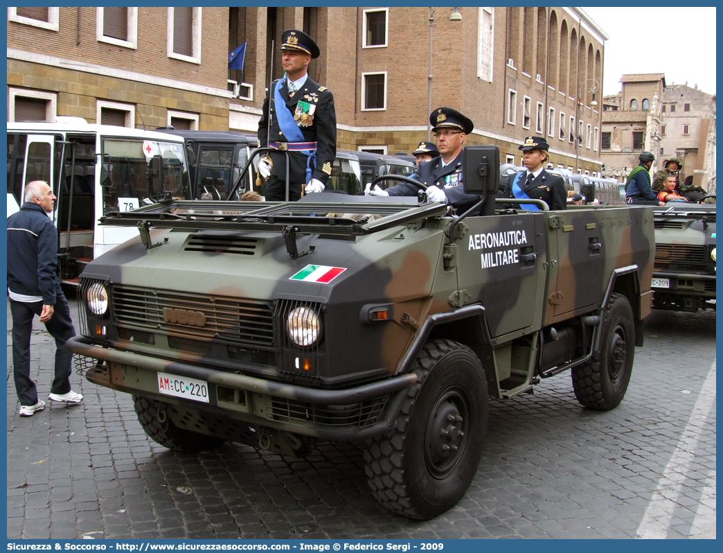 AM CC220
Aeronautica Militare Italiana
Iveco VM90T
Parole chiave: AMI;A.M.I.;Aeronautica;Militare;Italiana;Iveco;VM;90;VM90