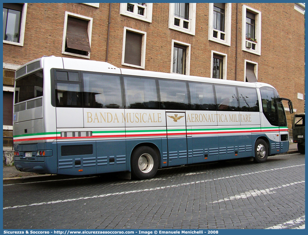 AM CC389
Aeronautica Militare Italiana
Irisbus Orlandi EuroClass HD
Banda Musicale
Parole chiave: AMI;A.M.I.;Aeronautica;Militare;Italiana;Irisbus;Orlandi;EuroClass;HD;Banda;Musicale