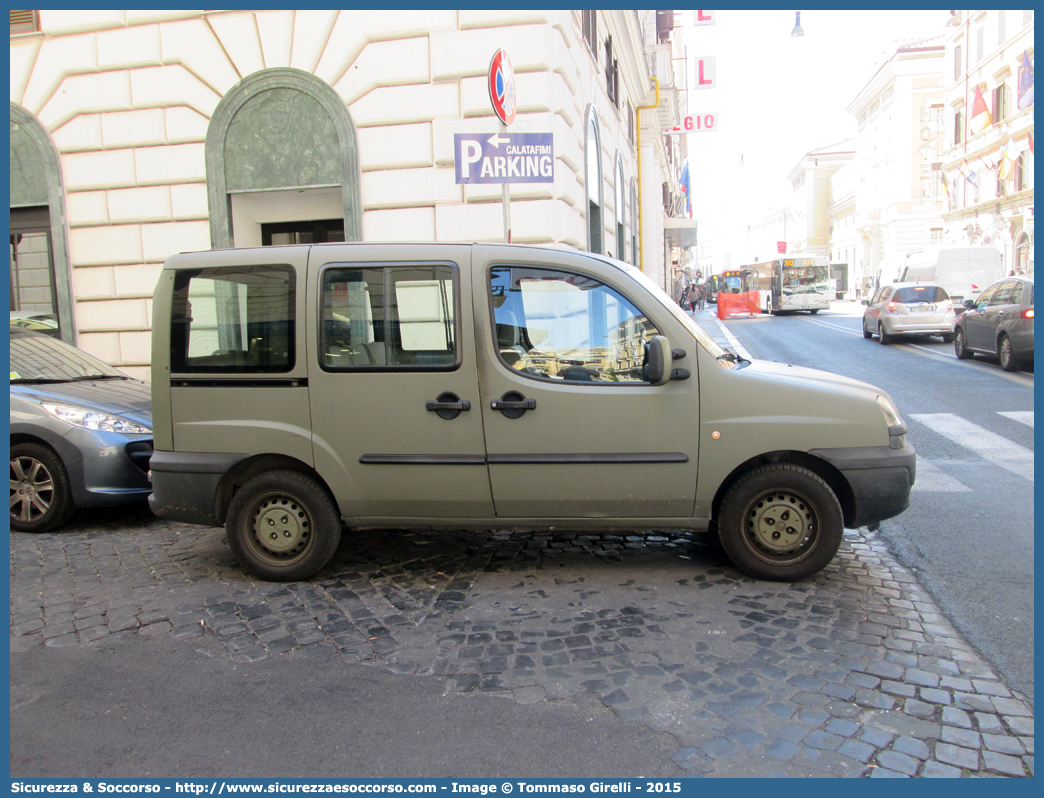 AM CC931
Aeronautica Militare Italiana
Fiat Doblò I serie
Parole chiave: AMI;A.M.I.;Aeronautica;Militare;Italiana;Fiat;Doblò