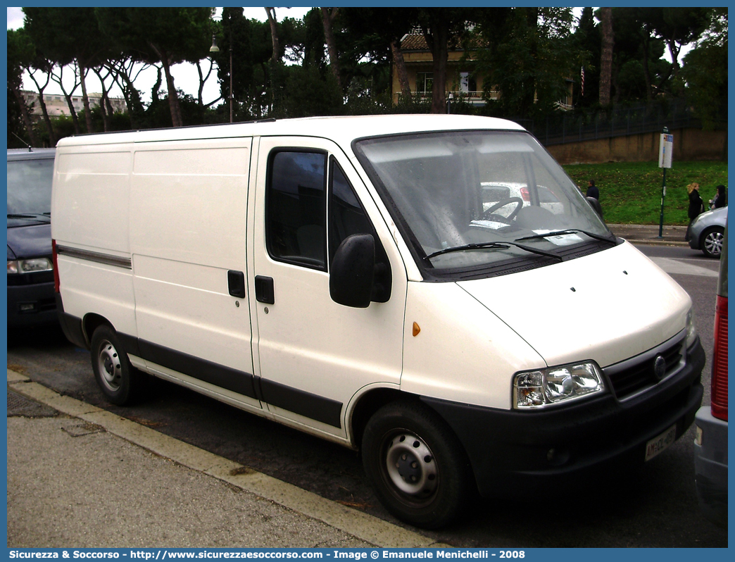 AM CL091
Aeronautica Militare Italiana
Fiat Ducato II serie restyling
Parole chiave: AMI;A.M.I.;Aeronautica;Militare;Italiana;Fiat;Ducato;CL091