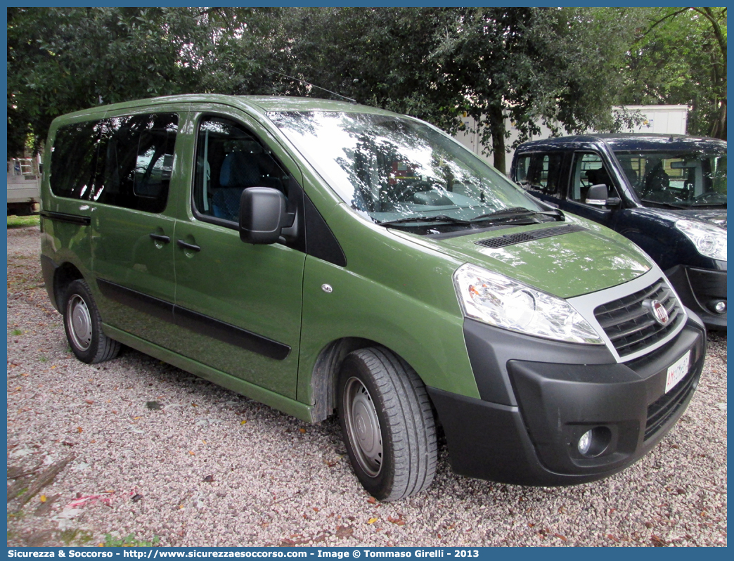 AM CM274
Aeronautica Militare Italiana
Fiat Scudo IV serie
Parole chiave: AMI;A.M.I.;Aeronautica;Militare;Italiana;Fiat;Scudo;CM274