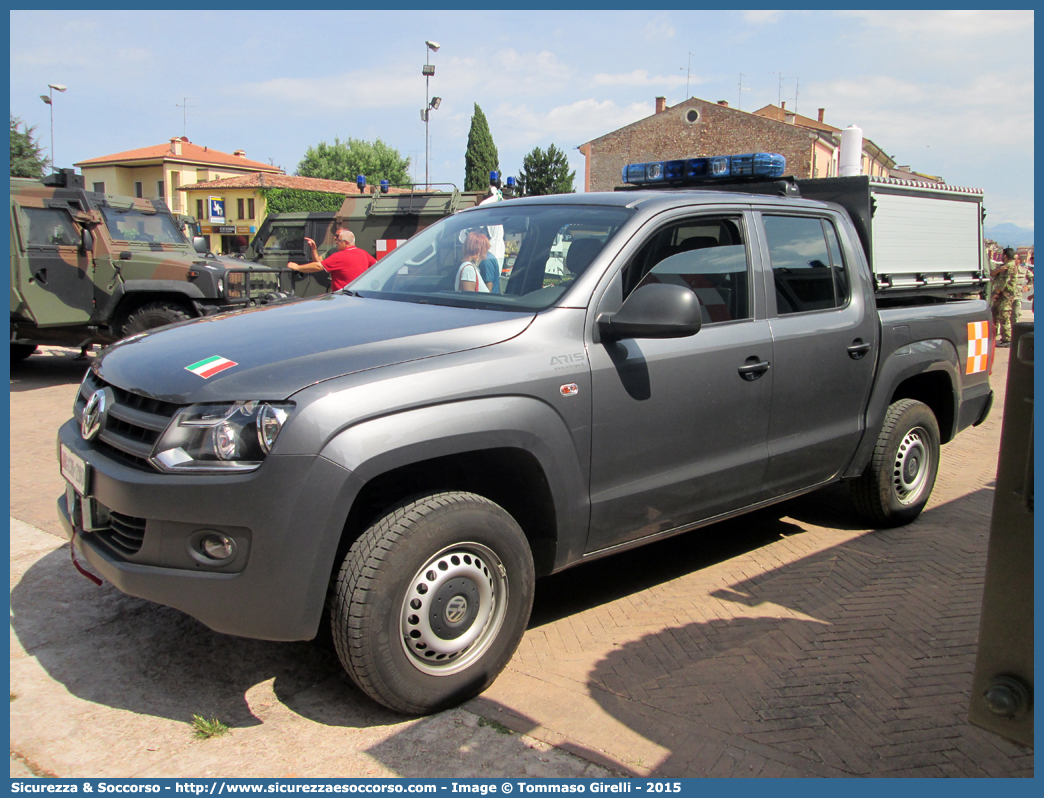 AM CM280
Aeronautica Militare Italiana
Servizio Antincendio
Volkswagen Amarok
Allestitore Aris S.p.A.
(II variante)
Parole chiave: AMI;A.M.I.;Aeronautica;Militare;Italiana;Volkswagen;Amarok;Aris;Servizio;Antincendio