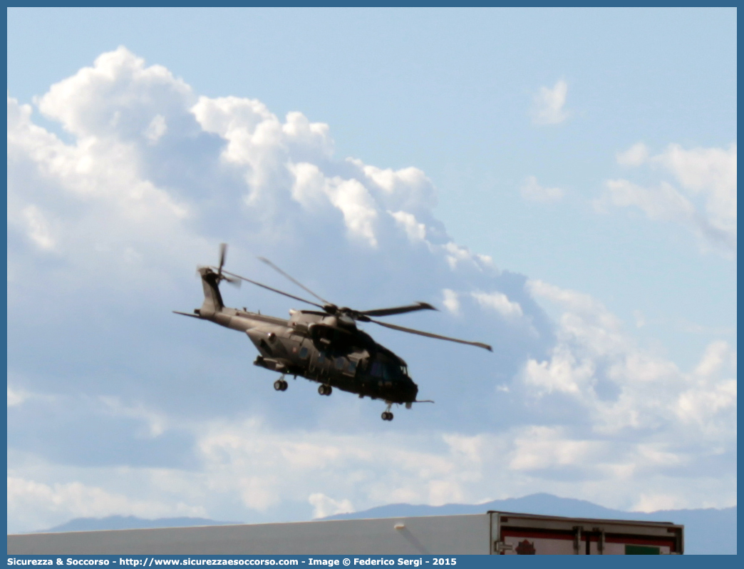 -
Aeronautica Militare Italiana
Agusta Westland HH-101A "Caesar"
Parole chiave: A.M.I.;AMI;Aeronautica;Militare;Italiana;Agusta;Westland;HH;101A