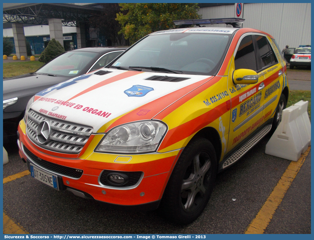 09
Bergamo Soccorso Soc. Coop. Sociale Onlus
Mercedes Benz Classe M II serie
Trasporto Sangue ed Organi
Parole chiave: Bergamo;Soccorso;Mercedes;Benz;Classe;M;Trasporto;Sangue;Organi