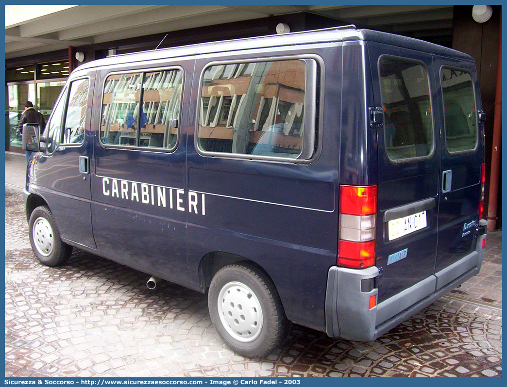 CC AN017
Arma dei Carabinieri
Fiat Ducato II serie
Parole chiave: CC;C.C.;dei;Arma;Carabinieri;Bus;Minibus;Fiat;Ducato;AN017