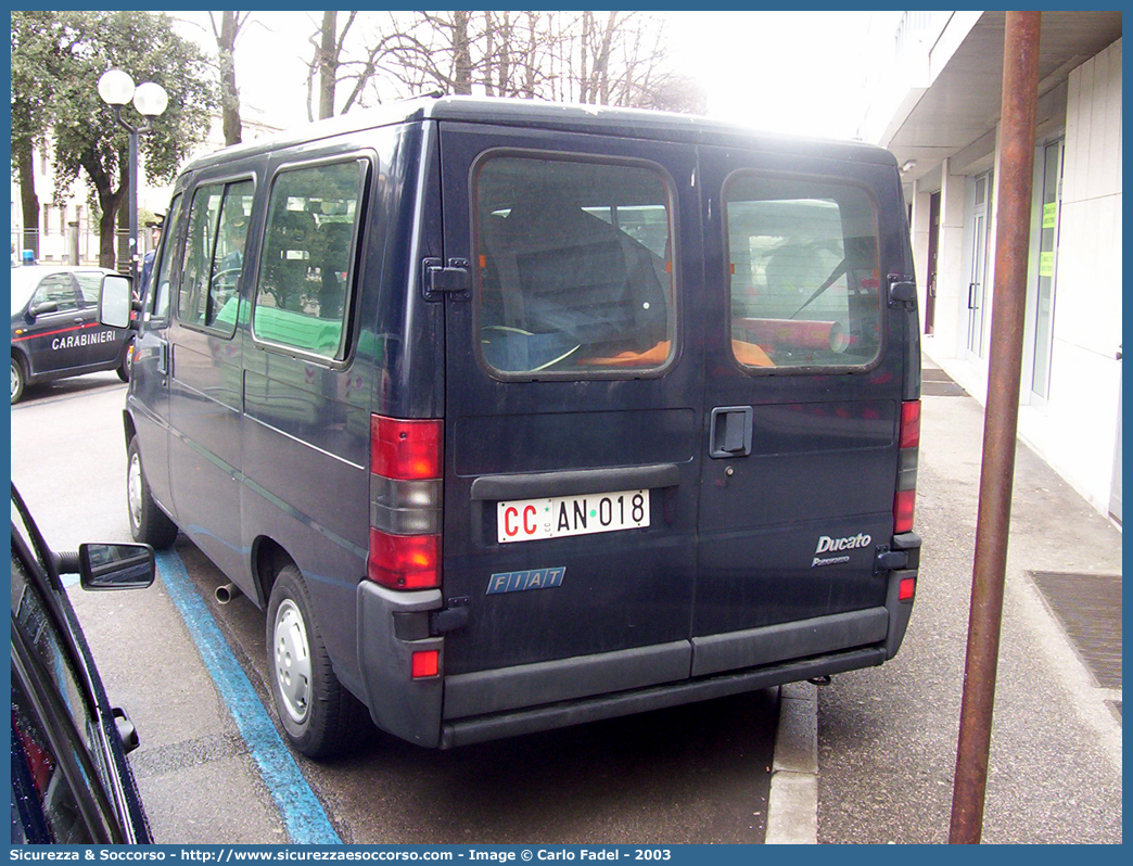 CC AN018
Arma dei Carabinieri
Fiat Ducato II serie
Parole chiave: CC;C.C.;dei;Arma;Carabinieri;Bus;Minibus;Fiat;Ducato;AN018