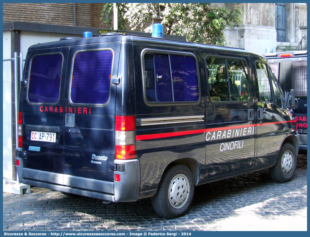 CC AP791
Arma dei Carabinieri
Centro e Nuclei Cinofili
Fiat Ducato II serie
Parole chiave: CC;C.C.;Arma;Carabinieri;Centro;Nucleo;Cinofili;Fiat;Ducato