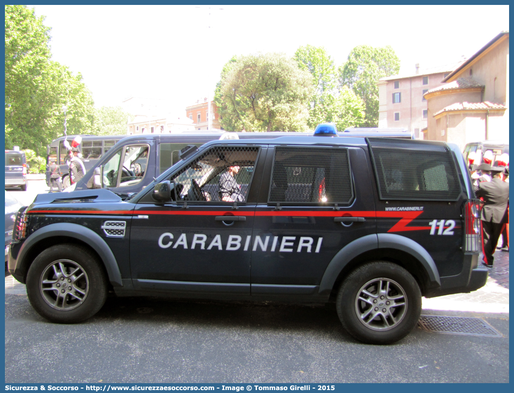 CC BJ065
Arma dei Carabinieri
Battaglioni Mobili
Land Rover Discovery 4
Parole chiave: CC;C.C.;Arma;dei;Carabinieri;Battaglione;Battaglioni;Mobile;Mobili;Land;Rover;Discovery;4;Blindato;Ordine;Pubblico;BJ065