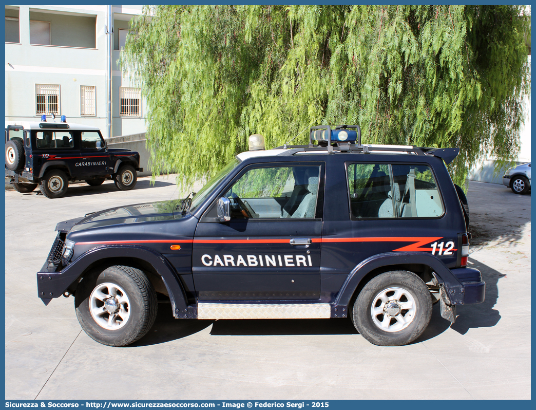 CC BT503
Arma dei Carabinieri
Mitsubishi Pajero V20 SWB Blindato
Allestitore Repetti S.r.l.
Parole chiave: CC;C.C.;Arma;dei;Carabinieri;Mitsubishi;Pajero;V20;SWB;Repetti