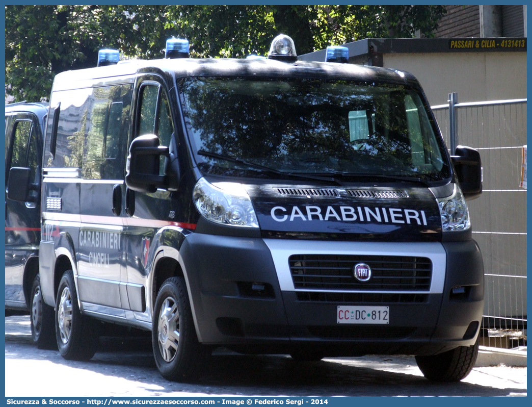 CC DC812
Arma dei Carabinieri
Centro e Nuclei Cinofili
Fiat Ducato III serie
Parole chiave: CC;C.C.;Arma;Carabinieri;Centro;Nucleo;Cinofili;Fiat;Ducato