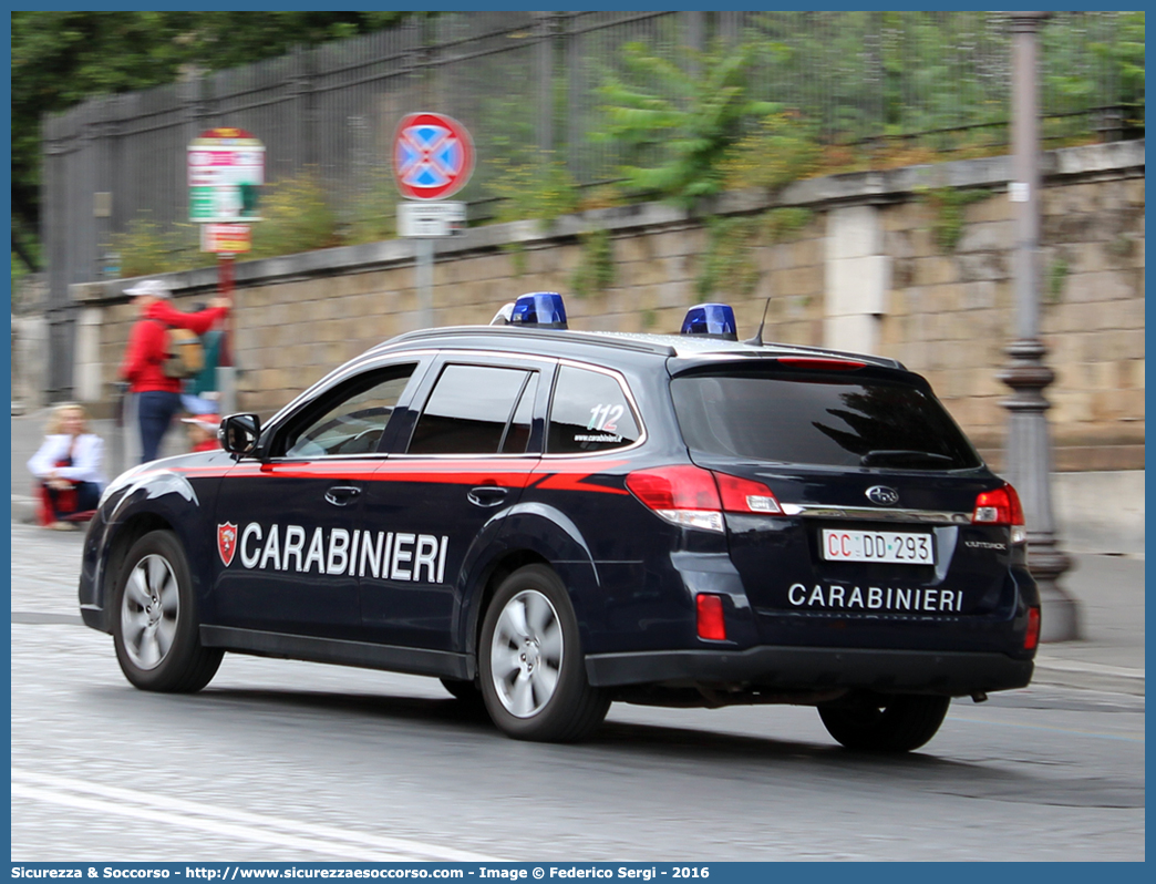 CC DD293
Arma dei Carabinieri
Aliquota di Primo Intervento
Subaru Outback IV serie
Parole chiave: CC;C.C.;Arma;dei;Carabinieri;Nucleo;Radiomobile;Subaru;Outback;API;A.P.I.;Aliquota;Primo;Intervento