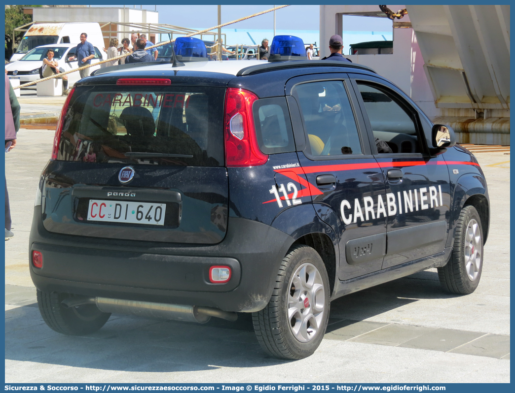 CC DI640
Arma dei Carabinieri
Fiat Nuova Panda 4x4 II serie
(I fornitura)
Parole chiave: CC;C.C.;Arma;dei;Carabinieri;Fiat;Panda;4x4;DI640