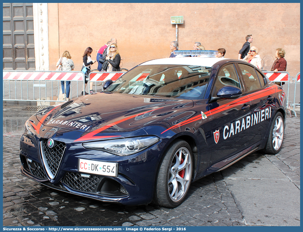 CC DK554
Arma dei Carabinieri
Alfa Romeo Nuova Giulia Quadrifoglio
Parole chiave: CC;C.C.;Arma;dei;Carabinieri;Alfa;Romeo;Nuova;Giulia;Quadrifoglio