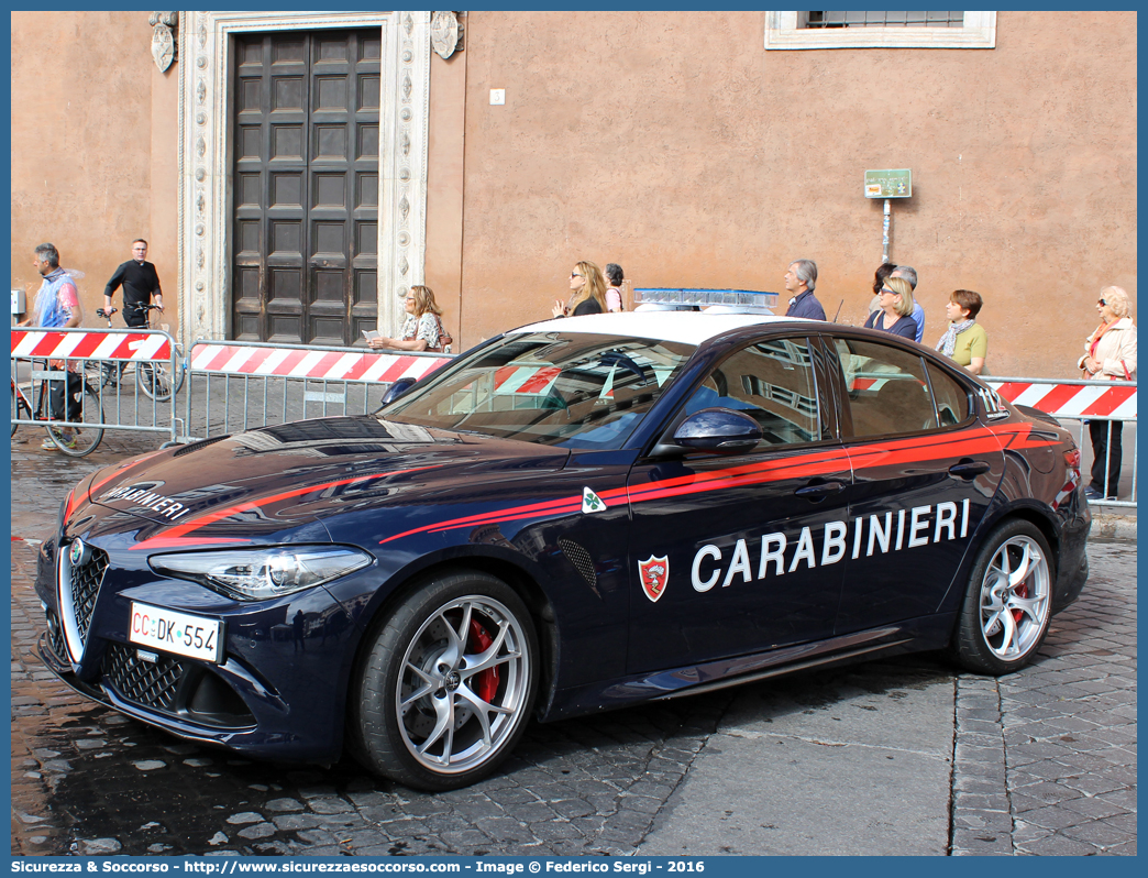 CC DK554
Arma dei Carabinieri
Alfa Romeo Nuova Giulia Quadrifoglio
Parole chiave: CC;C.C.;Arma;dei;Carabinieri;Alfa;Romeo;Nuova;Giulia;Quadrifoglio