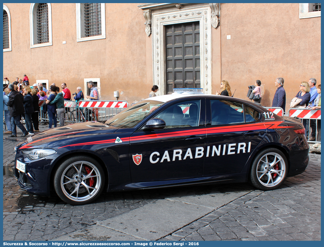 CC DK554
Arma dei Carabinieri
Alfa Romeo Nuova Giulia Quadrifoglio
Parole chiave: CC;C.C.;Arma;dei;Carabinieri;Alfa;Romeo;Nuova;Giulia;Quadrifoglio