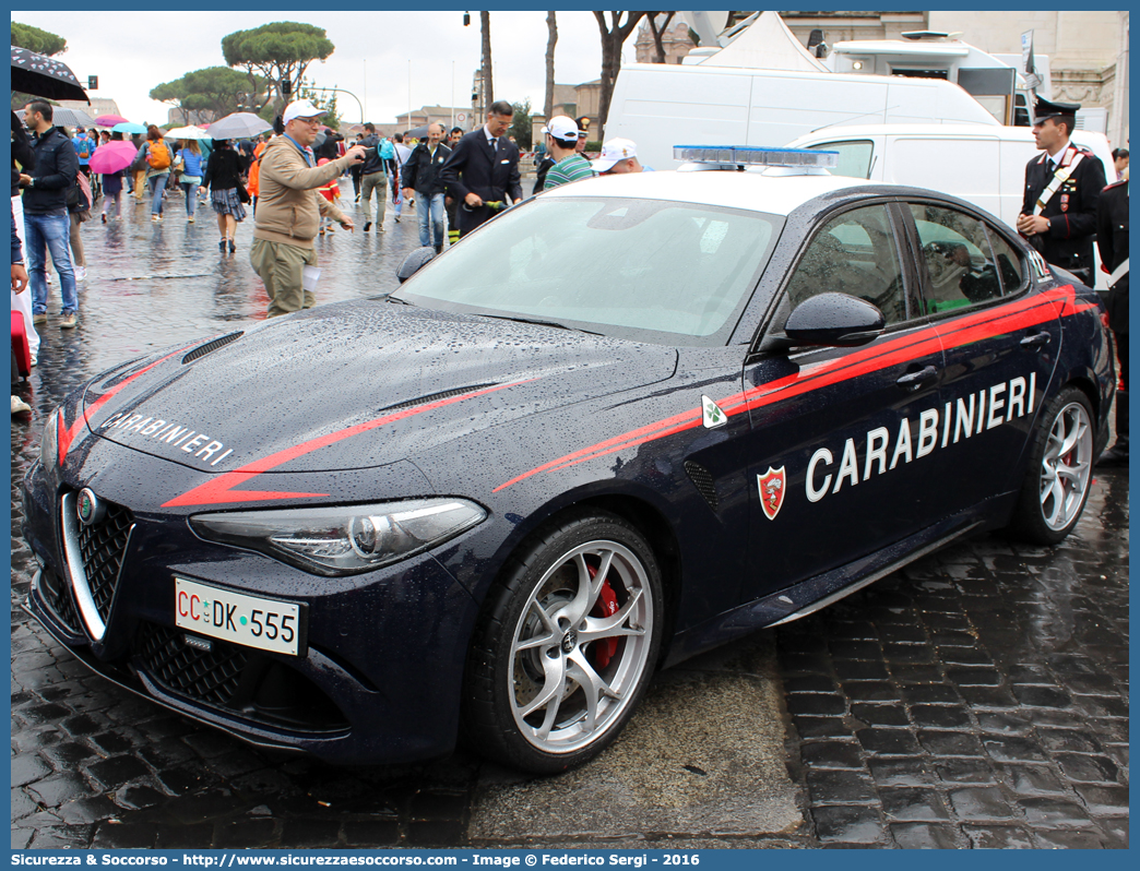 CC DK555
Arma dei Carabinieri
Alfa Romeo Nuova Giulia Quadrifoglio
Parole chiave: CC;C.C.;Arma;dei;Carabinieri;Alfa;Romeo;Nuova;Giulia;Quadrifoglio