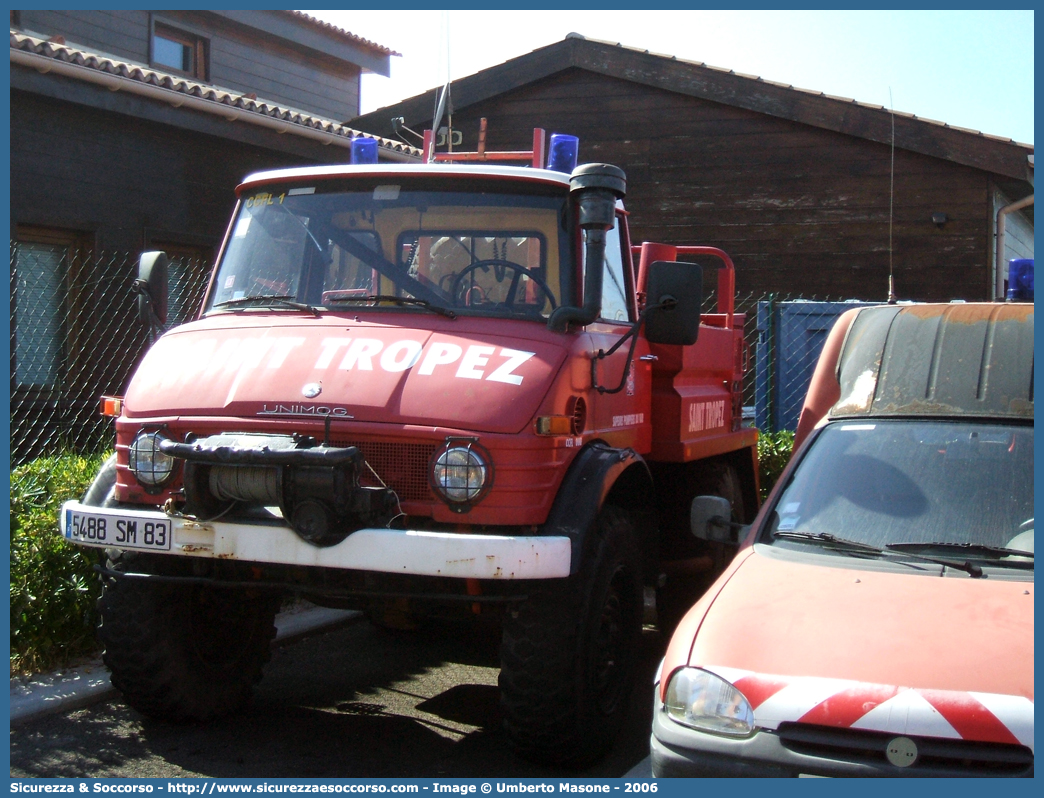 CCFL 1
République Française
Saint Tropez
Camion Citerne Forestier Léger
Unimog U1100
Parole chiave: République;Française;SDIS;S.D.I.S.;Service;Départemental;Incendie;Secours;83;Saint;Tropez;CCFL;Camion;Citerne;Forestier;Léger;Unimog;U1100