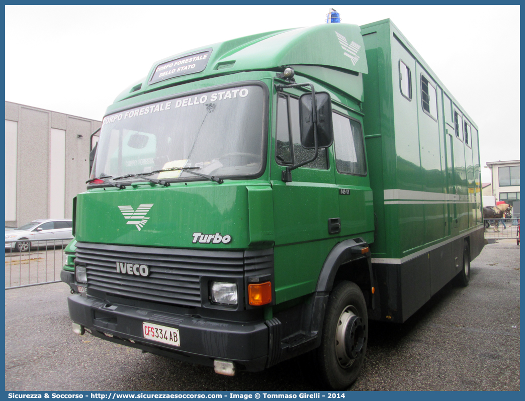 CFS 334AB
Corpo Forestale dello Stato
Reparto a Cavallo
Iveco 145-17
(variante)
Parole chiave: Corpo;Forestale;Stato;Corpo Forestale dello Stato;CFS;C.F.S.;Reparto a Cavallo;Cavallo;Ippomontato;Iveco;145-17;145 - 17