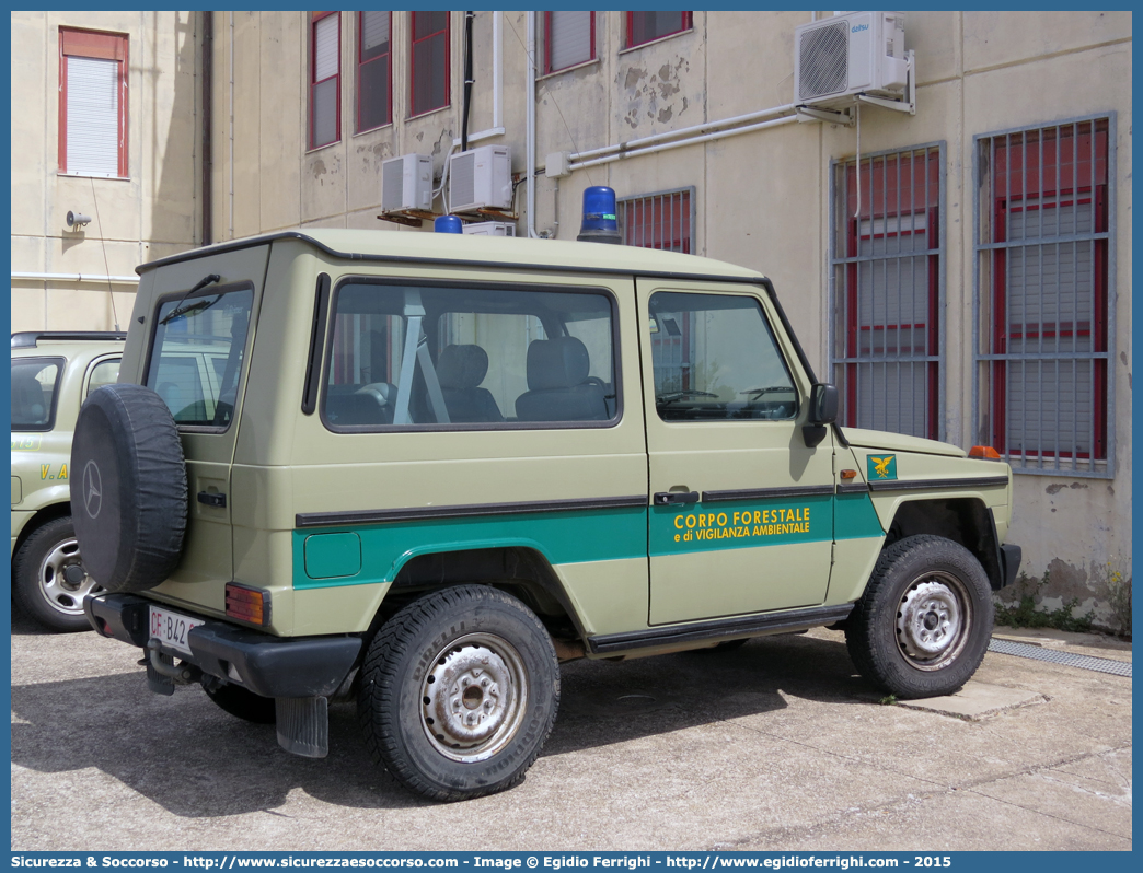 CFva B42 CA
Corpo Forestale
e di Vigilanza Ambientale
Regione Sardegna
Mercedes-Benz Classe G I serie
Parole chiave: CFVA;C.F.V.A.;CF;C.F.;VA;V.A.;Corpo;Forestale;Vigilanza;Ambientale;Sardegna;Mercedes;Benz;G;Classe