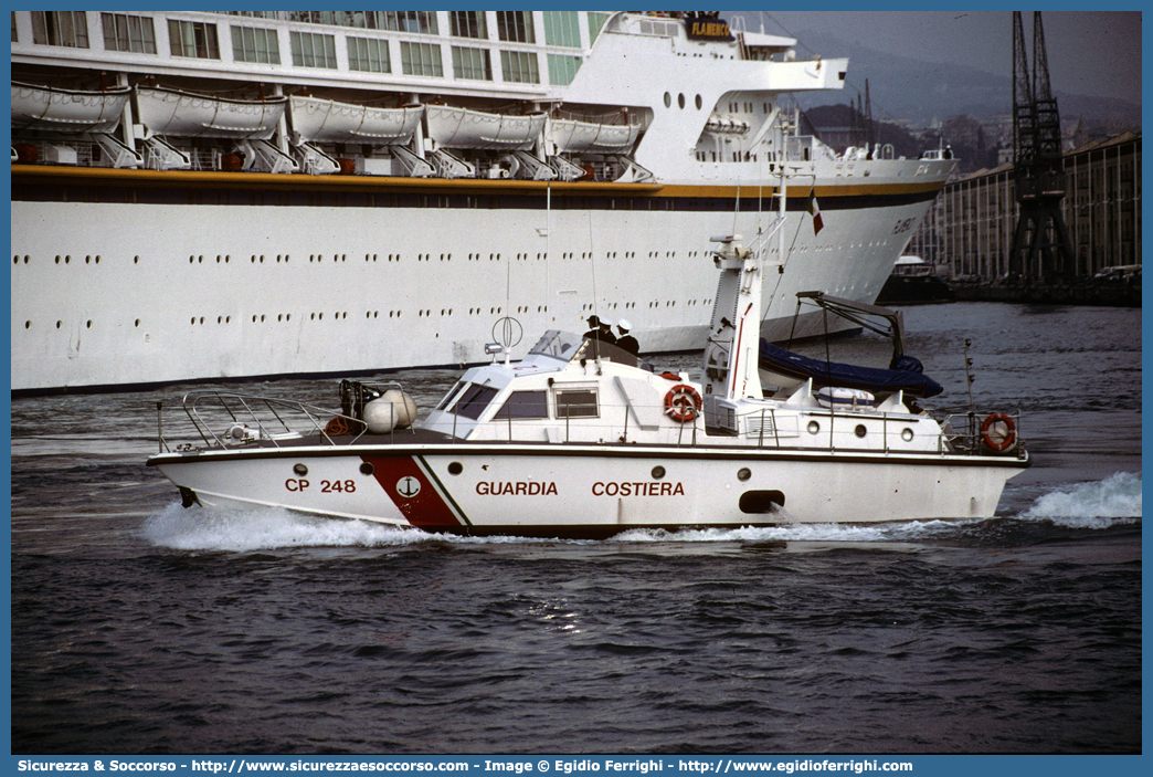 CP 248
Corpo delle Capitanerie di Porto
Guardia Costiera
Vedetta Veloce Classe 247
Parole chiave: Guardia;Costiera;Capitaneria;Capitanerie;Porto;Vedetta;Vedette;Veloce;Veloci;Classe;247;CP;C.P.;G.C.;GC;CP248;CP 248