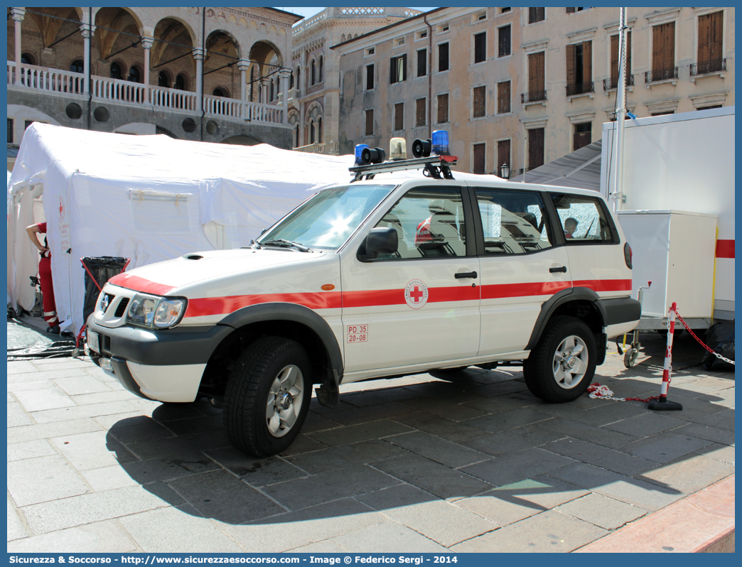 CRI 185AD
Croce Rossa Italiana
Padova
Nissan Terrano II serie
Ex Corpo Forestale dello Stato
Parole chiave: CRI;C.R.I.;Croce;Rossa;Italiana;Padova;Nissan;Terrano