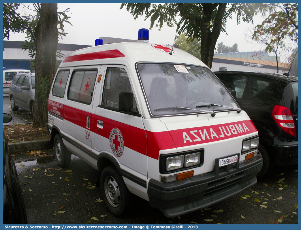 CRI 13556
Croce Rossa Italiana
Alte Groane (MI)
Subaru Libero 4WD II serie
Allestitore Aricar S.p.A.
Parole chiave: Croce;Rossa;Italiana;CRI;C.R.I.;Ambulanza;Subaru;Libero;4WD;Alte Groane;Aricar;13556