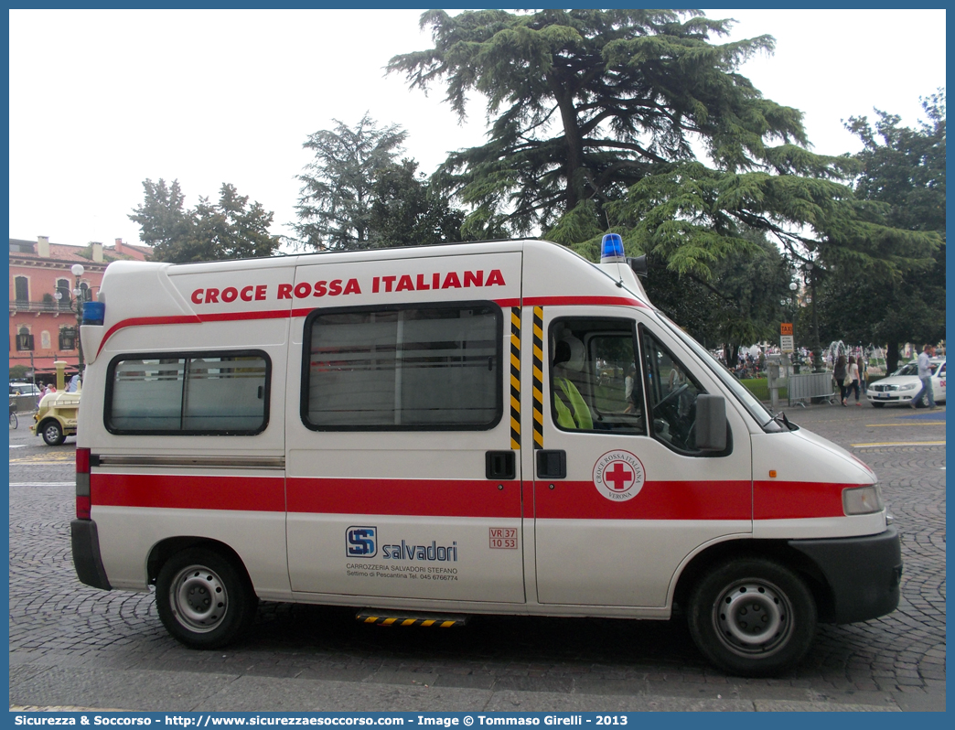 CRI 15041
Croce Rossa Italiana
Verona
Citroen Jumper I serie

Parole chiave: Croce;Rossa;Italiana;CRI;C.R.I.;Ambulanza;Citroen;Jumper;Verona;15041