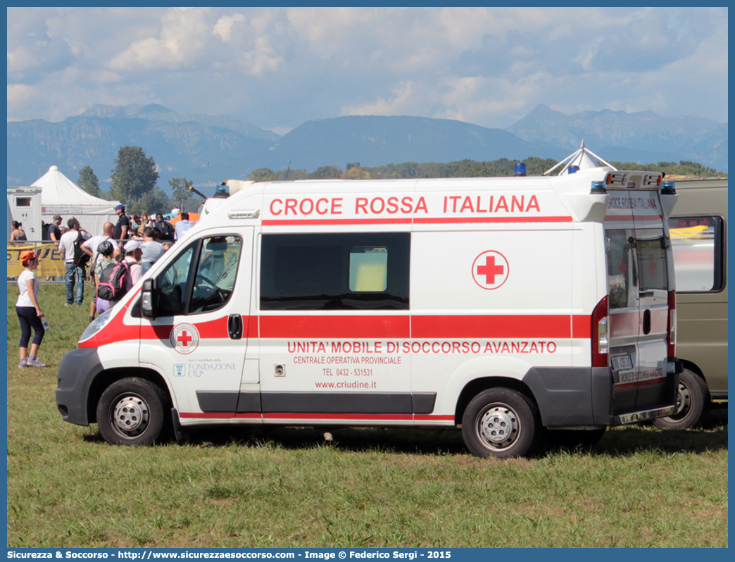 CRI 435AC
Croce Rossa Italiana
Udine
Fiat Ducato III serie
Parole chiave: Croce;Rossa;Italiana;CRI;C.R.I.;Ambulanza;Fiat;Ducato;X250;Udine;435AC