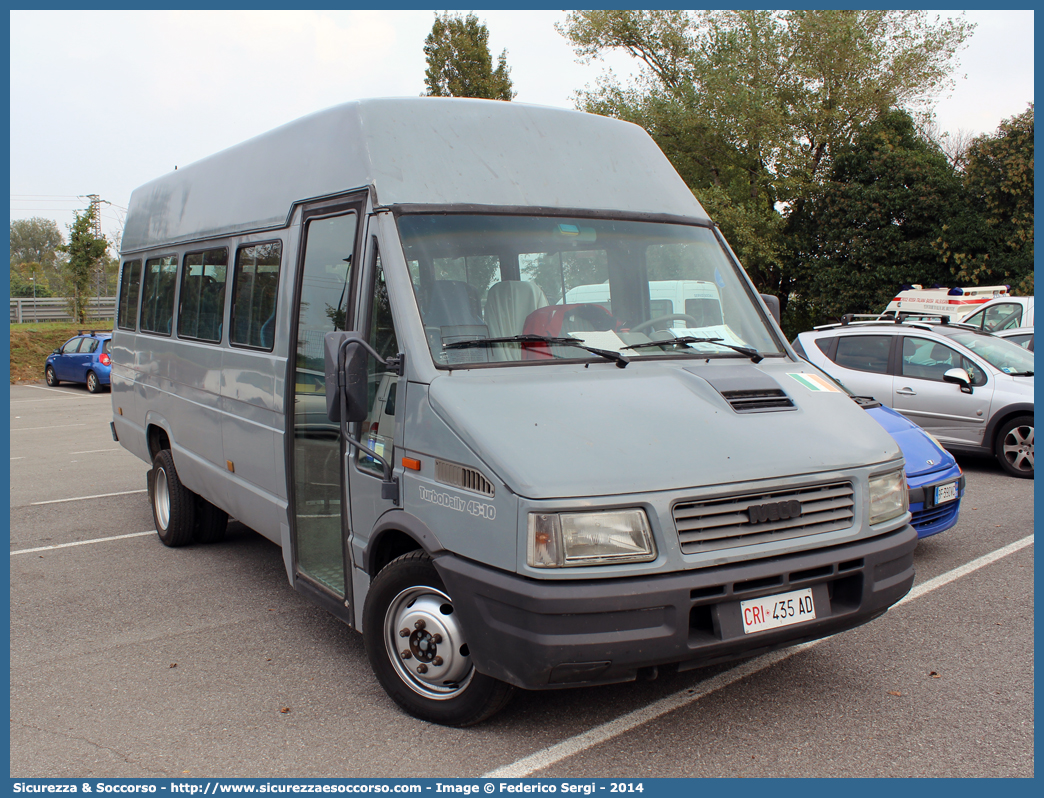 CRI 435AD
Croce Rossa Italiana
Iveco Daily 45-10 II serie
Parole chiave: CRI;C.R.I.;Croce Rossa Italiana;Castiglione;Stiviere;Iveco;Daily;45;10;45-10