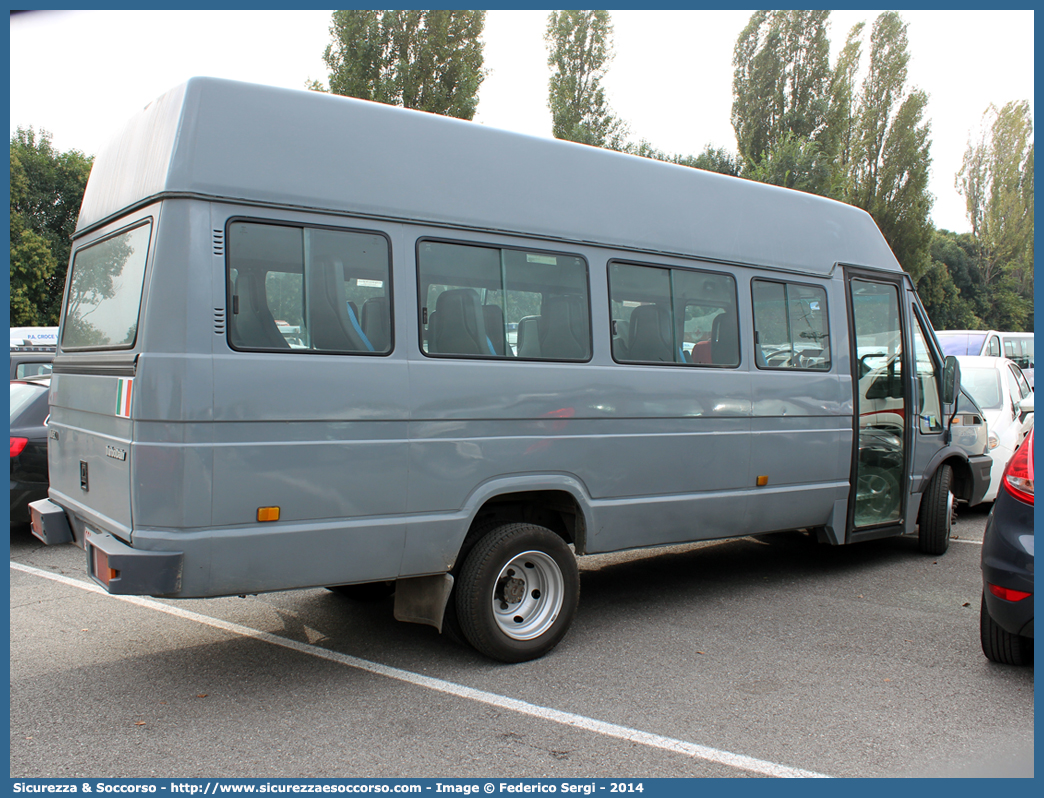 CRI 435AD
Croce Rossa Italiana
Iveco Daily 45-10 II serie
Parole chiave: CRI;C.R.I.;Croce Rossa Italiana;Castiglione;Stiviere;Iveco;Daily;45;10;45-10